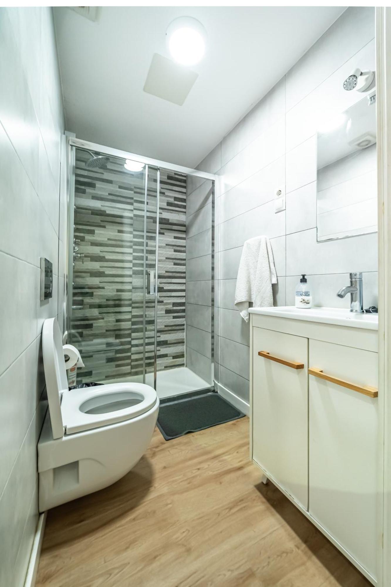 马德里New Flat , Modern , Wifi, 10Min Sol, 5 Reina Sofia公寓 外观 照片