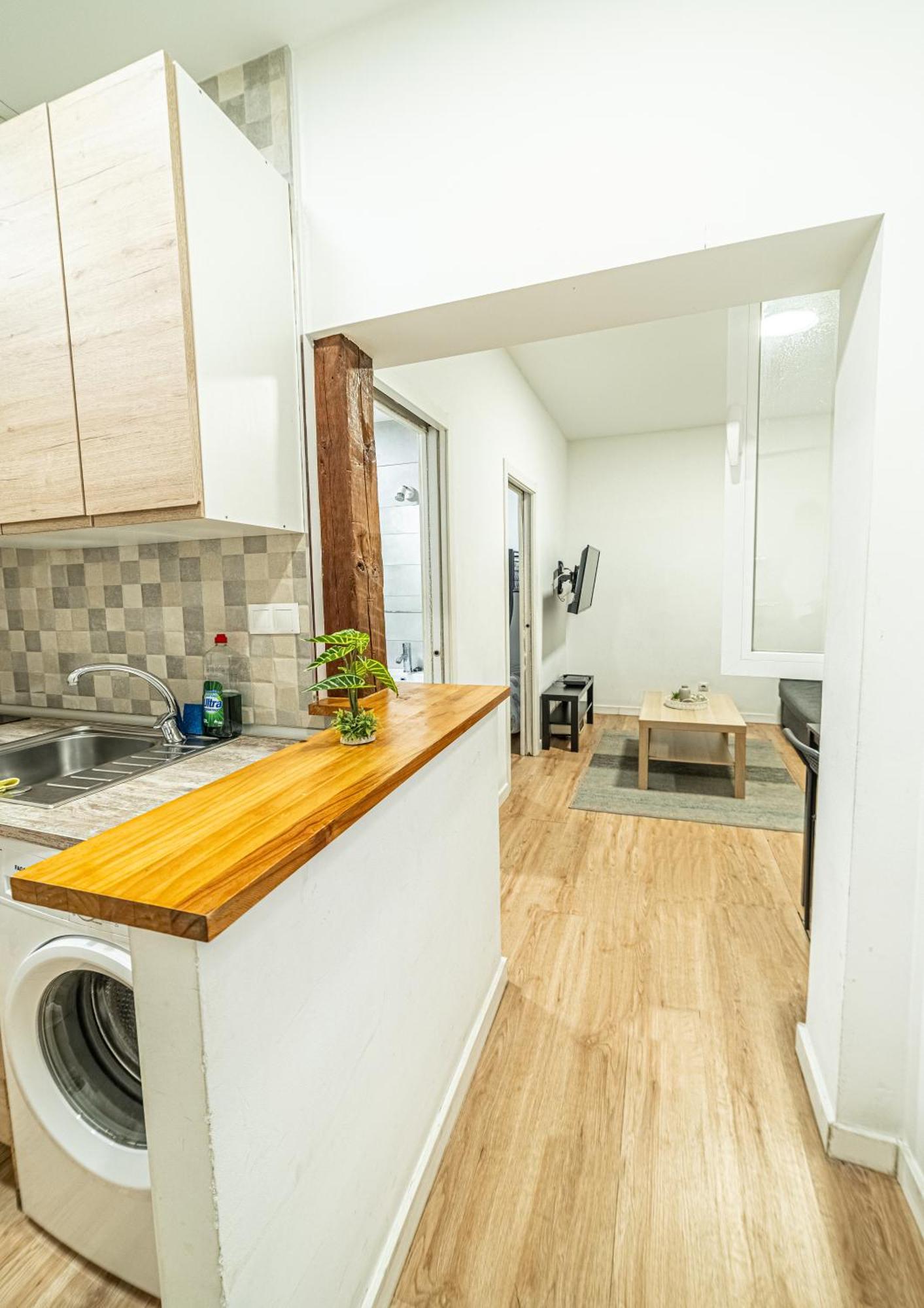 马德里New Flat , Modern , Wifi, 10Min Sol, 5 Reina Sofia公寓 外观 照片