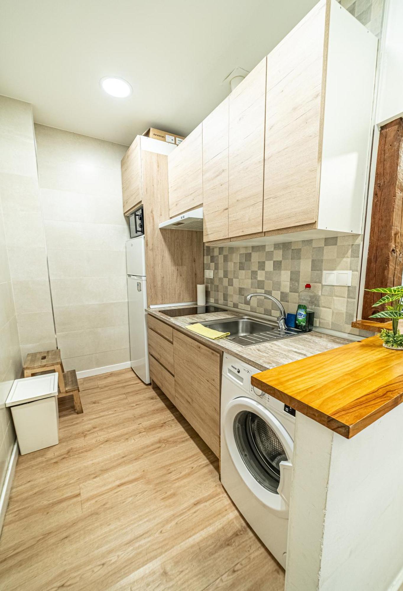 马德里New Flat , Modern , Wifi, 10Min Sol, 5 Reina Sofia公寓 外观 照片